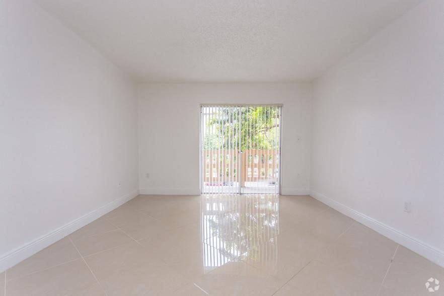 Gallery Photo 23
